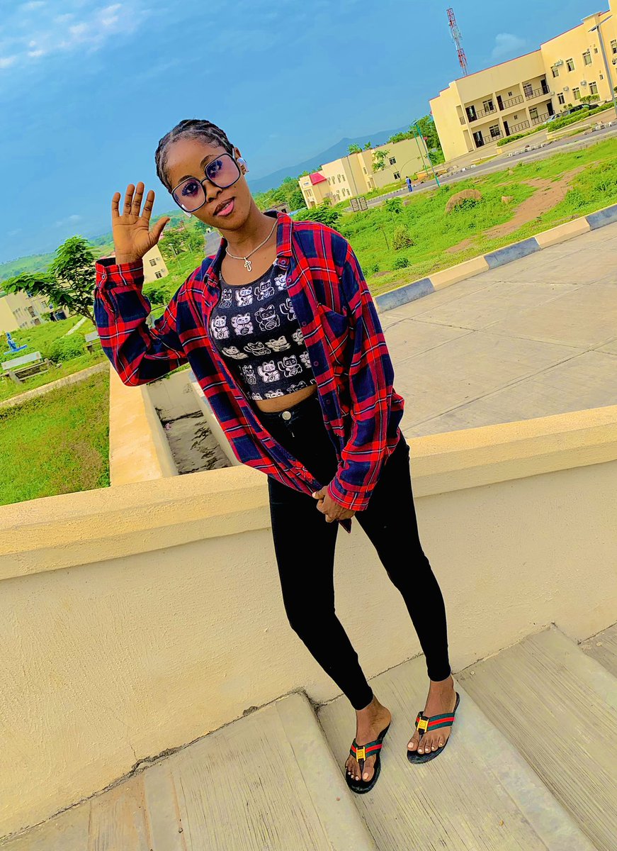 OlajumokeB2's tweet photo. 🤍🕊1Thessalonians 5:18🕊🤍✍🏻
#PresidentBolaAhmedTinubu #LiteSideOfTheCourt #Zlatan #Naira #BrotherBernard #NickiMinaj #Naira https://t.co/y7qy5MMoXe