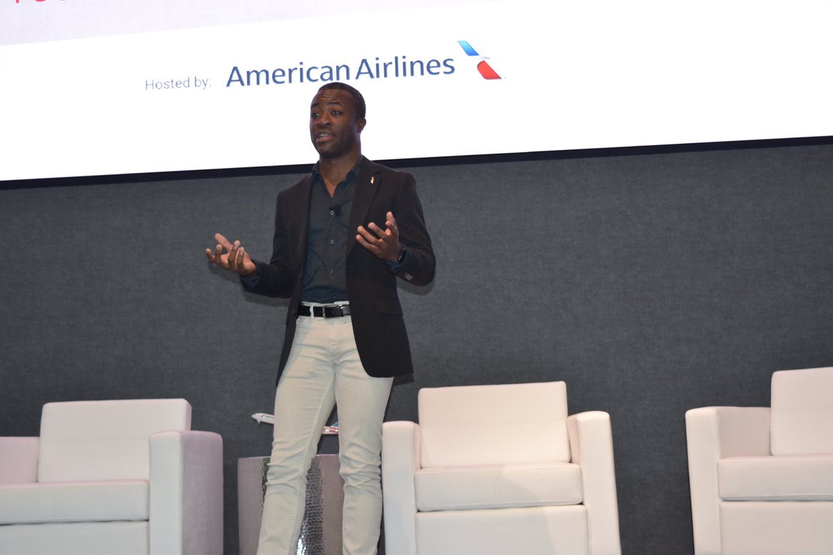 RedCabin_Events's tweet photo. Taking to the stage are Kimberly Cisek, Vice President, Customer Experience and Marques Tabb, Onboard Products Cabin Interior Design, both from @AmericanAir
#RedCabinLIVE #ACIS https://t.co/KzuuxIsdEn