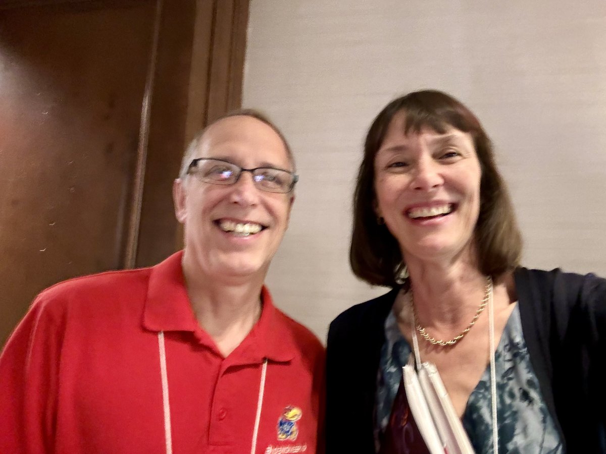 M v/d Meulen (@mchvdm) on Twitter photo Always fun to catch up with your former PhD office mates at conferences!
#SB3C2024 <a href="/SB3Corg/">SB3C Organizers</a> Always fun to catch up with your former PhD office mates at conferences!
#SB3C2024 <a href="/SB3Corg/">SB3C Organizers</a>