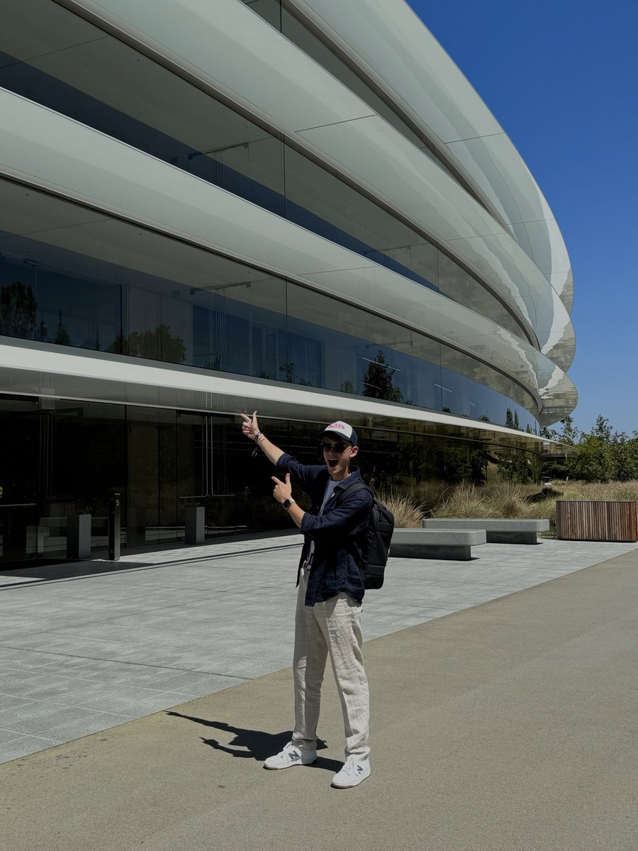 Moritz Breuer tweet media