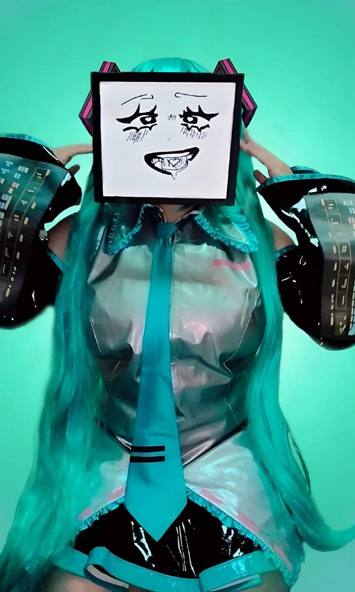 dojingo_'s tweet photo. こんにちは、初音ミクです。

FB : Dojinko Chan
X : @dojingo_ 

#เนียนคอส #cosplay #hatsunemiku #miku https://t.co/PxpNxdbmHi