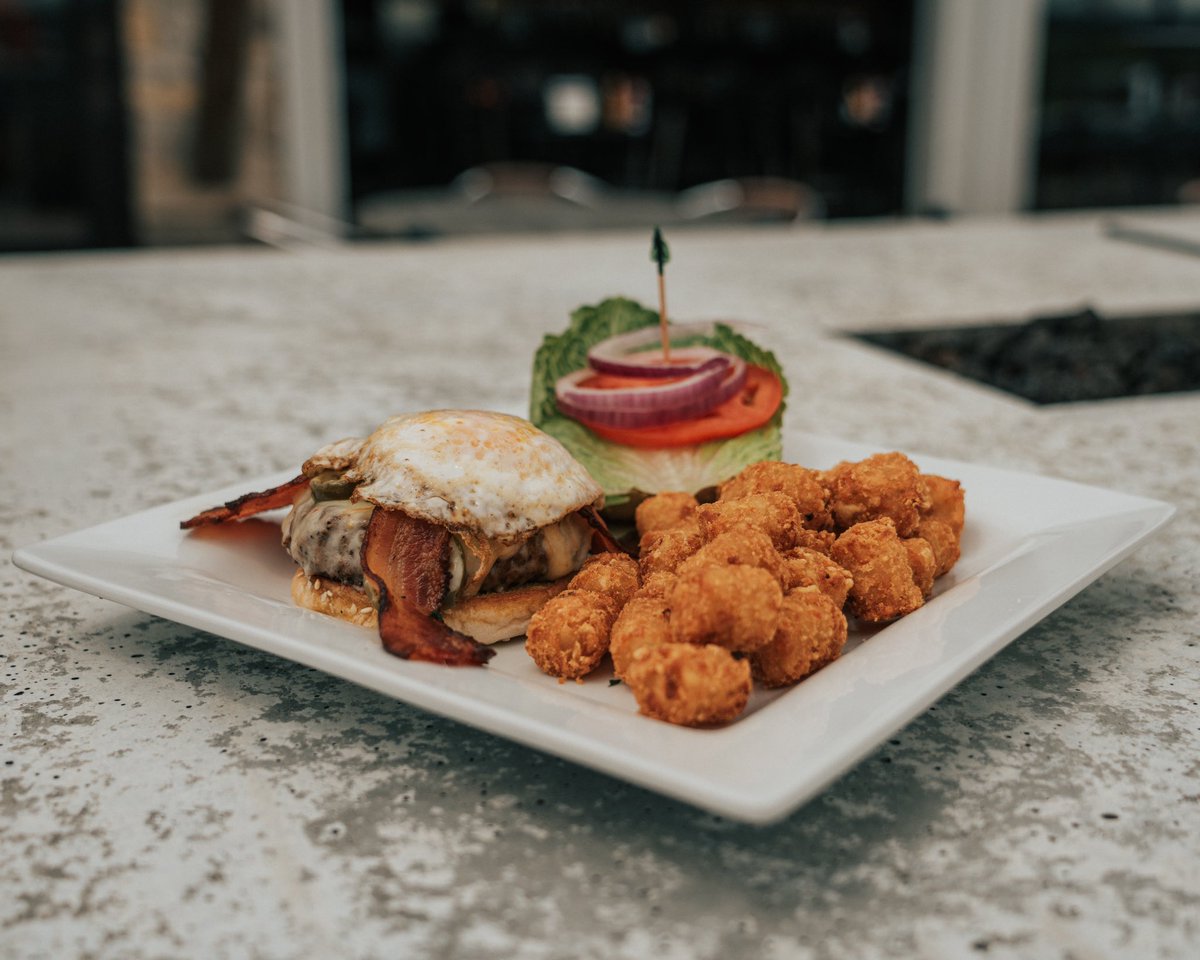 hurrdatsportbar's tweet image. Our Cockadoodle-Moo Burger is next up on our 7 Days of Home Run Bites! A fresh beef patty is stacked with bacon, pepper jack cheese, jalapeños, spicy aioli, lettuce and a fried egg on a sesame bun. This is what ballpark dreams are made of!

#HDSB #OMA #omahanebraska #omahafoodie