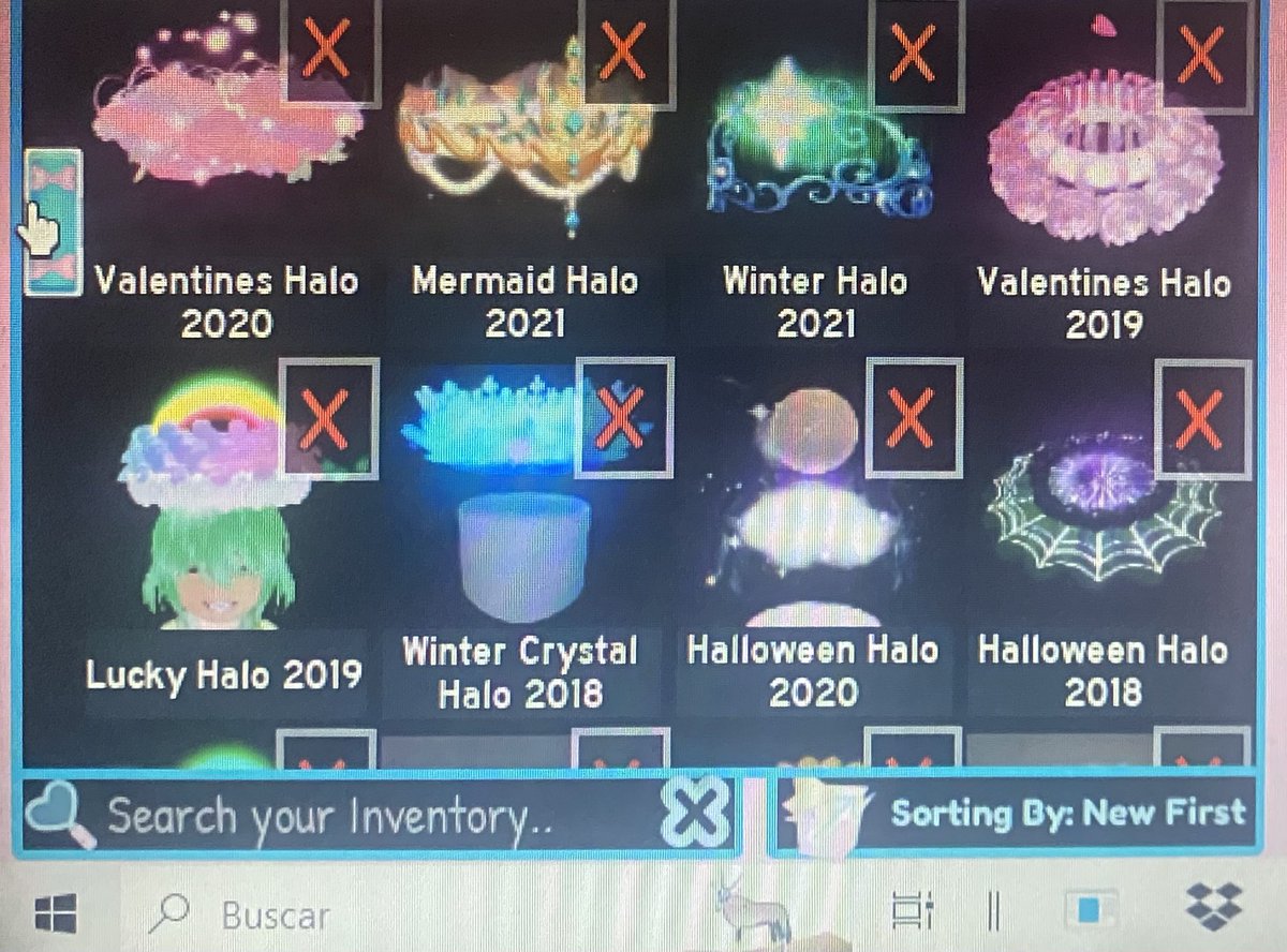 _Persefoni's tweet photo. Trading this stuff 
#royalehigh #adoptme #adoptmepets #mfr #royalehightrade #royalehightrades #adoptmetrades #adoptmetrade #royalehighhalo #royalehighhalos #robux #trusttrade #ngf https://t.co/ZvOlnR59Yw