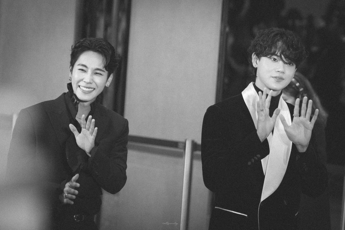 rollsanalog7's tweet photo. 12.06.2024    Partner in Crime 😎🔫

#9EntAwardsxYWPB 
#yinyin_anw ; @yinyin_anw
#warwanarat ; @warwanarat
9EntAwards x YWPB https://t.co/8qF3x2xwFL
