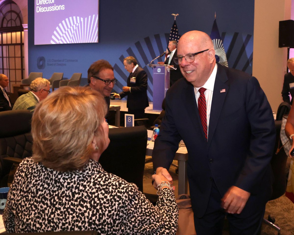 GovLarryHogan's tweet photo. Started our day meeting with the @USChamber Board of Directors talking about some of my priorities for the Senate–including tax relief, expanding workforce development, and cutting excessive regulations. 

We need more leaders in Washington who understand what it's like to run a business and know the challenges Main Street is facing.

I’ll continue to be unabashedly pro-jobs and pro-small business so we can grow the economy and create more opportunities for Marylanders.