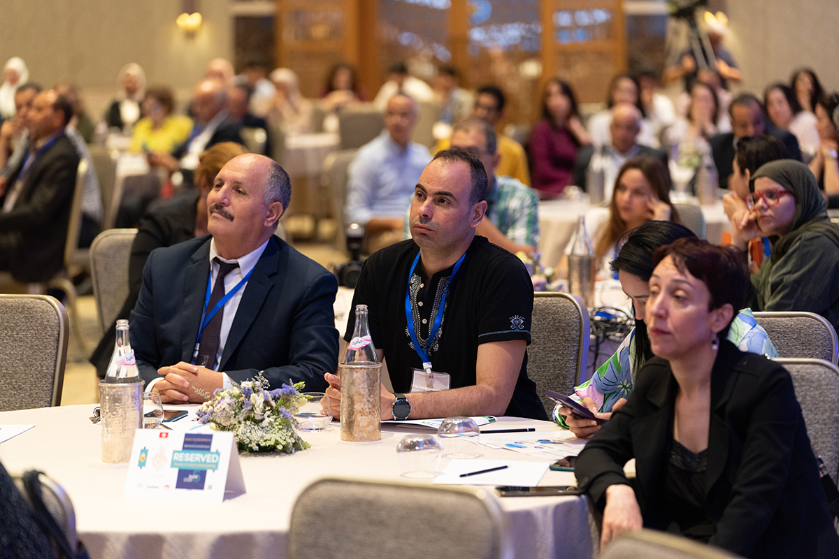 Retour en images sur la participation de la communauté universitaire Tunisienne à l'occasion du #GoLive  "Lancement officiel de l'exploitation des services Cloud par la communauté universitaire et académique tunisienne", organisé par le CCK le 5 juin 2024 🇹🇳 à Tunis.