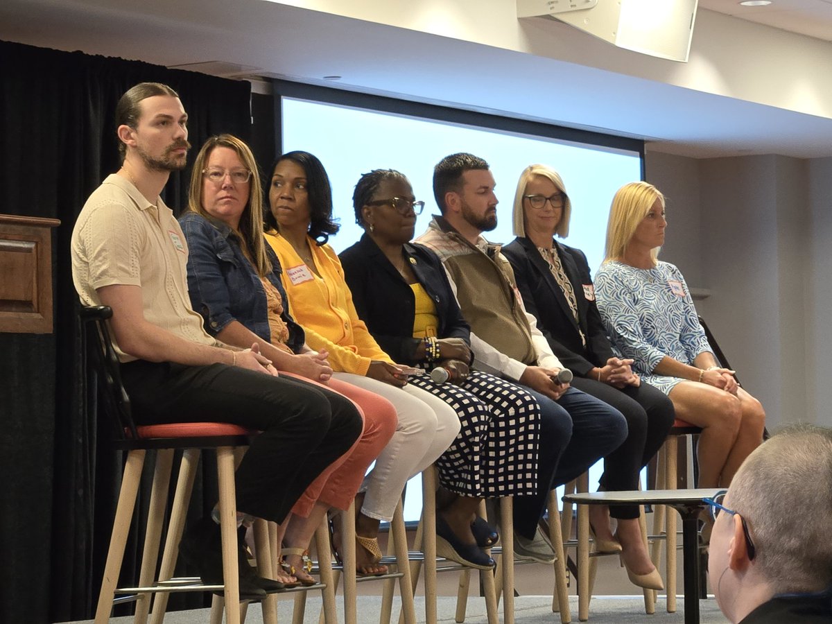 Amy S. Harker (@amysharker) on Twitter photo Our awesome panelists talking about Creative Approaches Expanding Personalized Learning! <a href="/PersonalizeNEO/">PersonalizeNEO</a> <a href="/knowledgeworks/">KnowledgeWorks</a> #PLEXPO2024 Our awesome panelists talking about Creative Approaches Expanding Personalized Learning! <a href="/PersonalizeNEO/">PersonalizeNEO</a> <a href="/knowledgeworks/">KnowledgeWorks</a> #PLEXPO2024