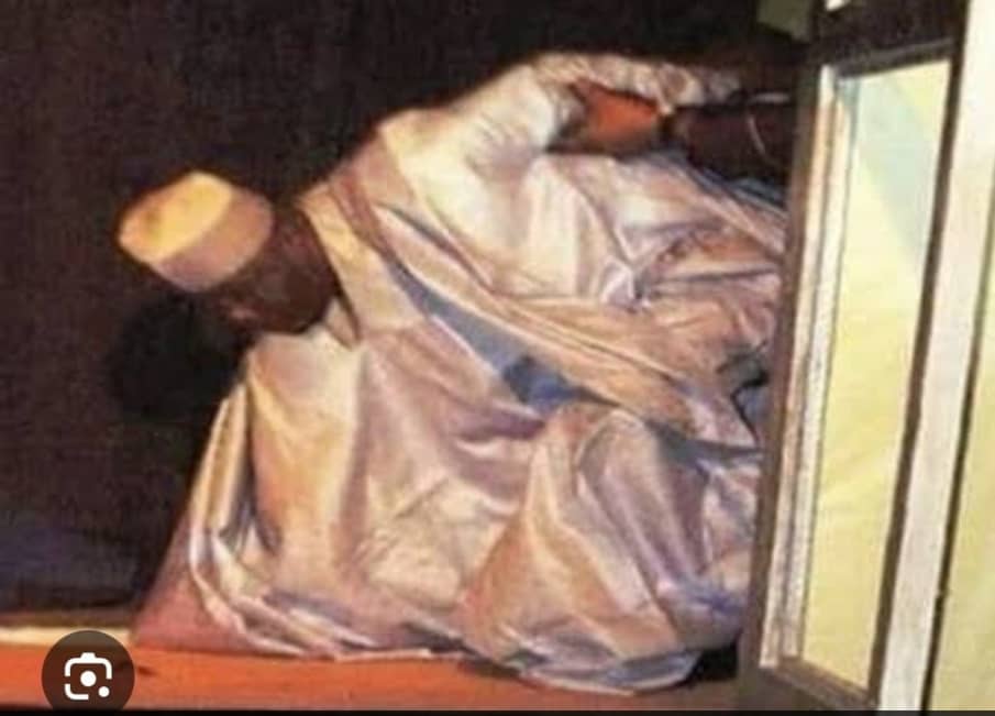 Since 2007 that he fell, Adimeru never rise again.