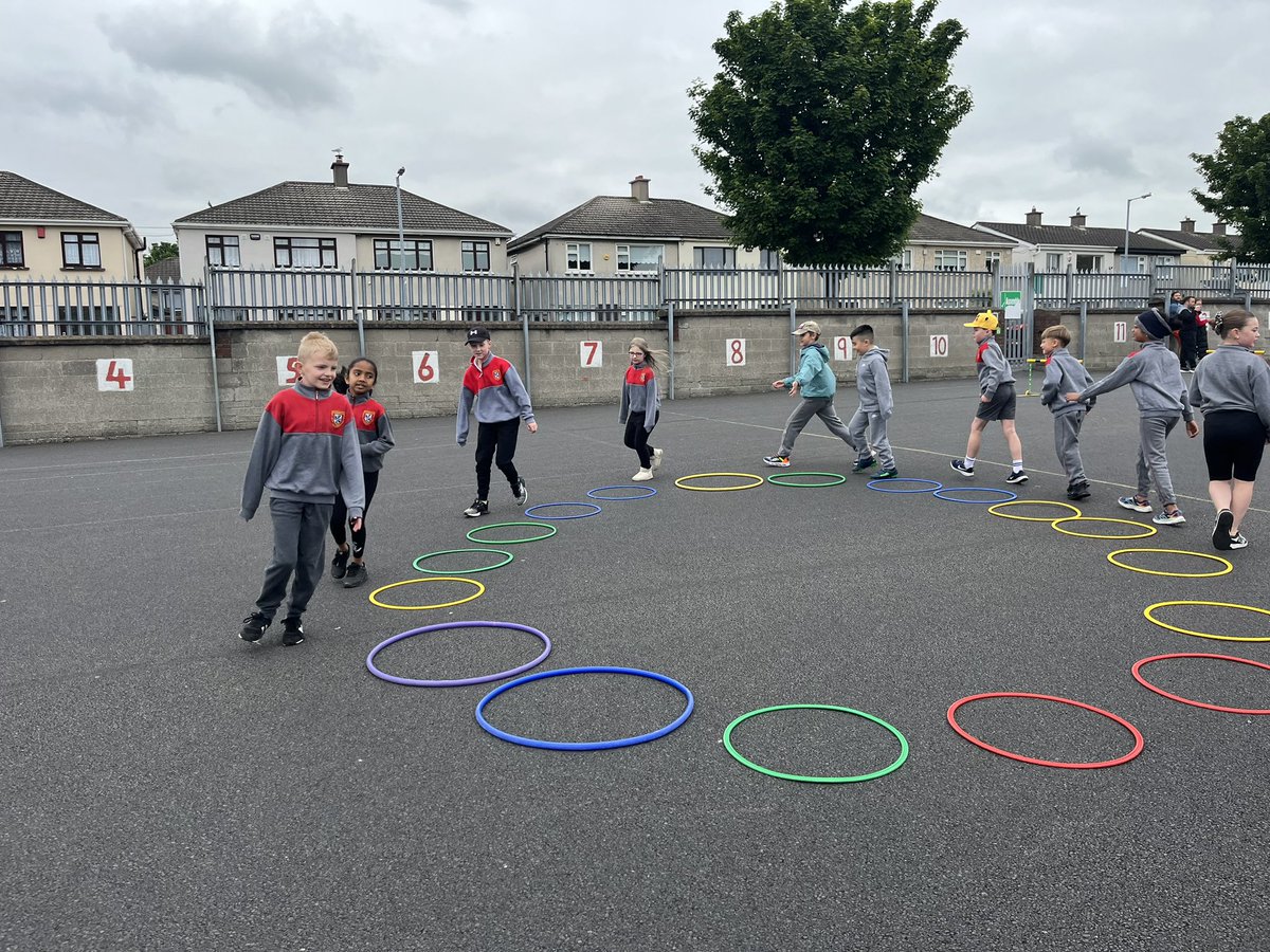rang_cunningham's tweet photo. Sports Day 2024! Look at all our happy faces 😃 https://t.co/OaZGFe440n