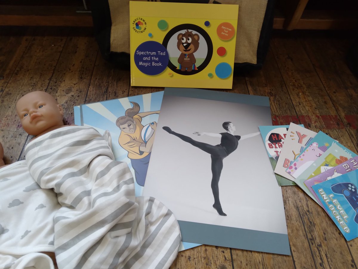 spectrumcymru's tweet image. Great sessions with Yr 2 this morning at Central Primary School. We discussed how boys and girls are different but equal. Pupils shared some mature thoughts on how girls and boys should like and do whatever they want. Da iawn pawb!😊 #differentbutequal #RSE VJ