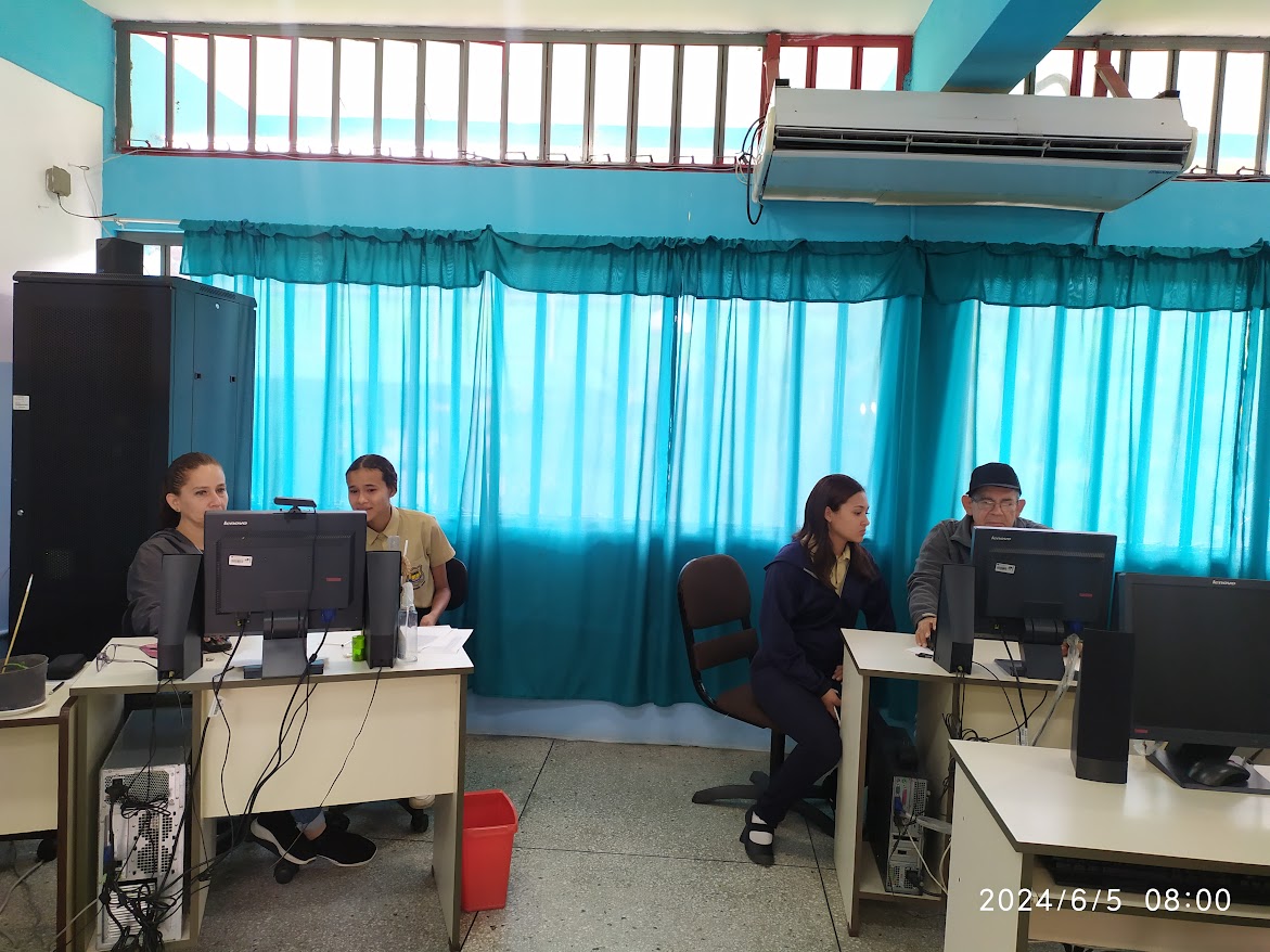 OdeOdelis's tweet photo. Atención Estudiantes de 5to Año Jornada de SNI OPSU Registro de Carreras desde el CBIT Andrés Eloy Blanco Estado Mérida
@Fundabit_ @FundabitMerida @MPPEDUCACION @NicolasMaduro https://t.co/ooCGY1PvG5
