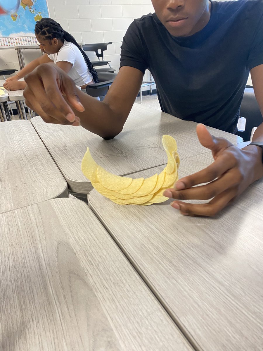 Ms.Wallace tweet media