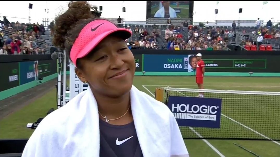 TheTennisLetter's tweet photo. Naomi Osaka after reaching 1st grass court QF since 2018

“You’ve said you’re a student  on grass. How would you rate your performance from 0 to 10?”

Naomi: “I don’t want to rate it. I just say I felt more comfortable today than the day before. Hopefully with every match and practice I’ll continue to get better.”

“Do you have any goals for the grass season?”

Naomi: “Hopefully to win a tournament. That’s a long term project. I just hope I continue to play well and be healthy.” ❤️