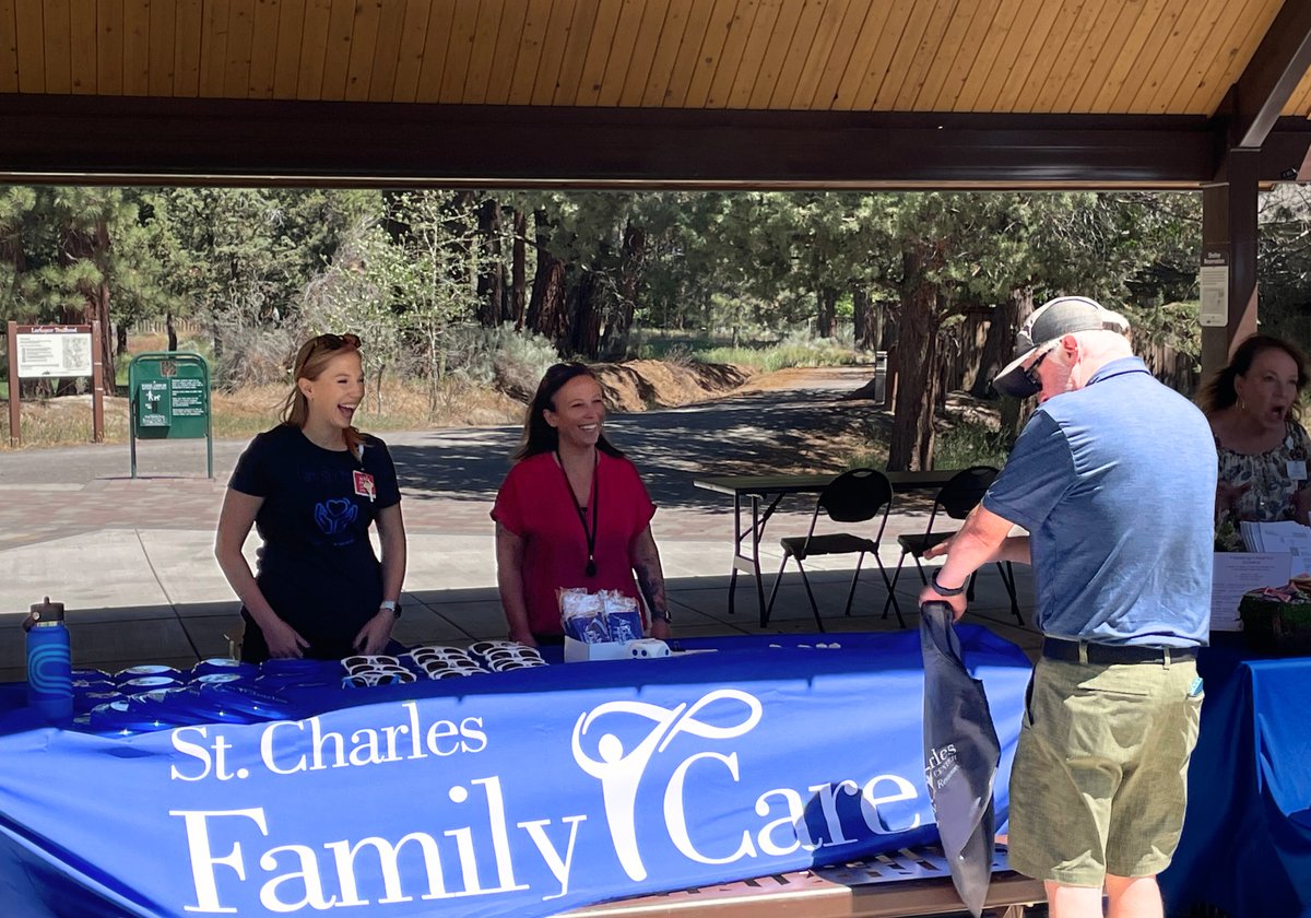 St. Charles tweet media