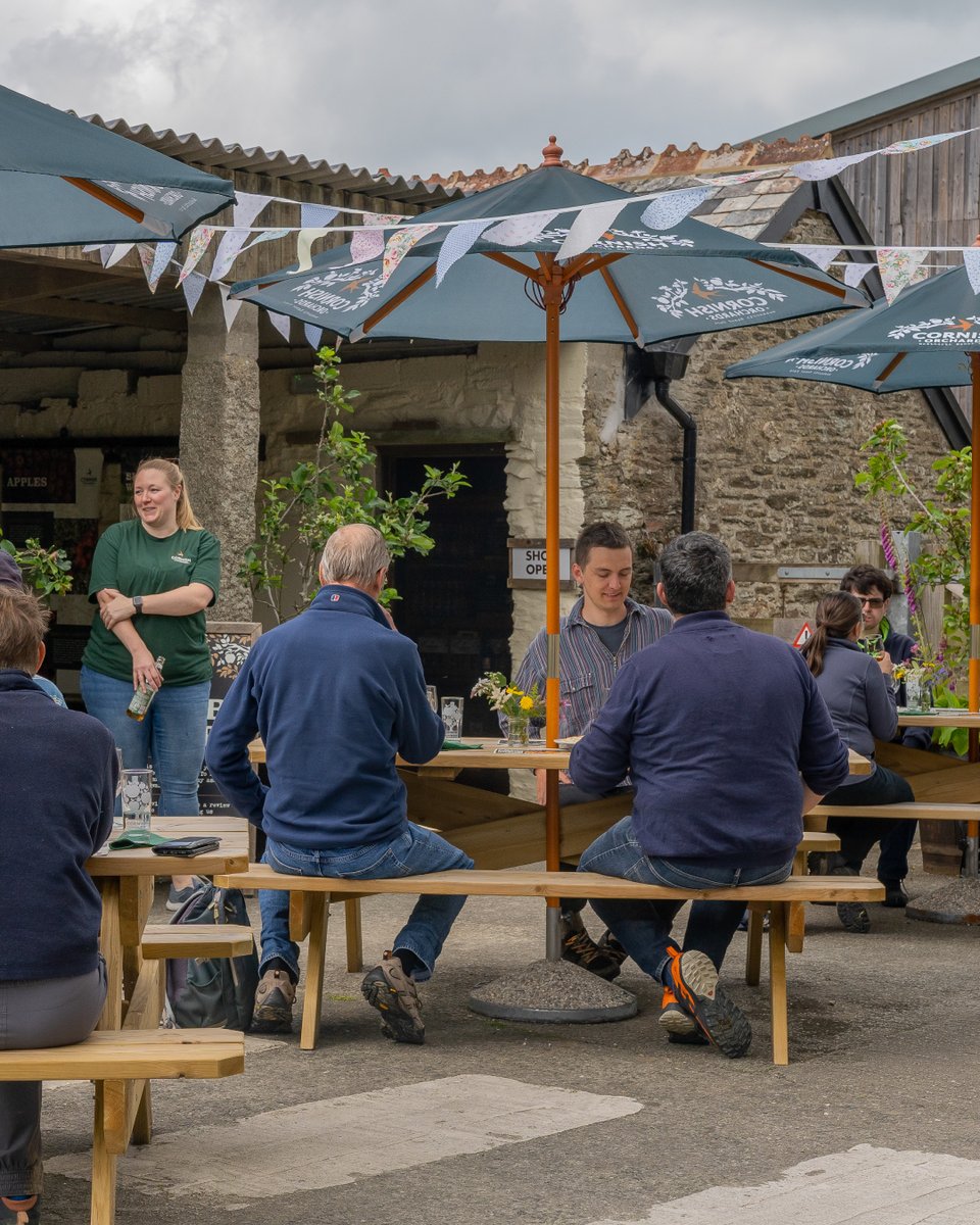 Cornish Orchards tweet media