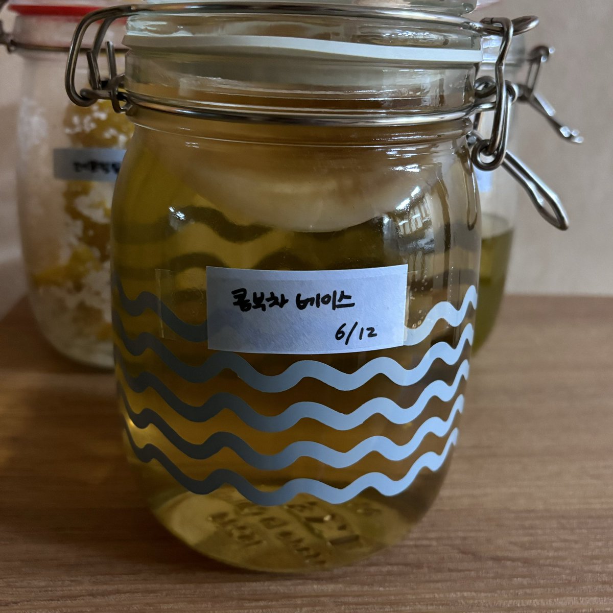 혼자 사부작대느라 잠 부족한 요즘 … 스스로 불러온 과로 🫠