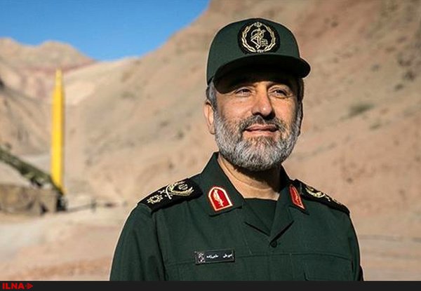 AJomhoori's tweet photo. جمهوری اسلامی ایران در حادثه هواپیما اوکراینی از ابتدا با خانواده قربانیان داغدار بوده به طوری که مبلغ ۱۵۰ هزار دلار به ورثه جانباختگان هواپیمای اوکراینی بدون توجه به نتیجه دادگاه بیت المللی به آنان پرداخت کرده است.#PS72
#هواپیمای_اوکراینی https://t.co/j5Mul25zgY