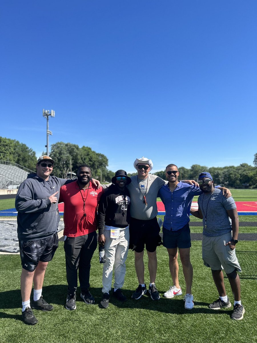 Jon Holmes tweet media