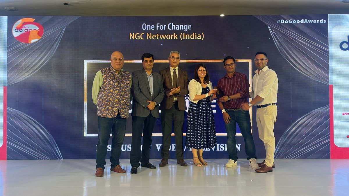 e4mevents's tweet photo. Celebrating the trailblazers in Cause Marketing. ๐
A big congratulations to the #e4mDoGood Awardees 2024. ๐๐
Category: Best Use of Video/Television
Winners: @NatGeoIndia @ril_foundation @IndiaSanofi @PHD_India
#e4mAwards #DoGoodAwards #SocialImpact #ImpactfulMarketing https://t.co/RLdzBsVCi8
