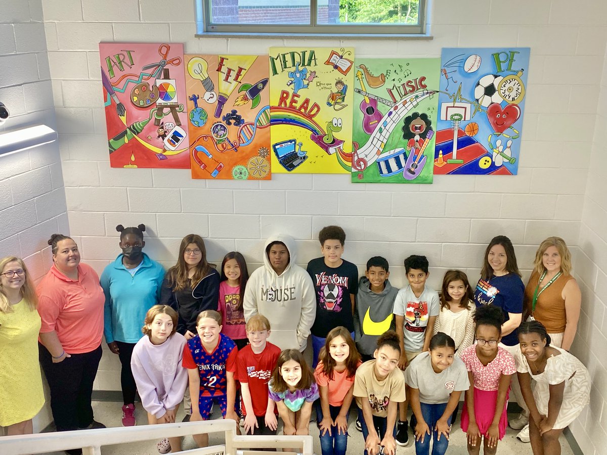 Glen Burnie Park (@gbparkaacps) on Twitter photo The school year might be over, but our celebrations are not! Check out this amazing Cultural Arts mural our Art Club designed and constructed! We sure have some talented artists! <a href="/AACountySchools/">AACPS</a> <a href="/ArtmommaJohnson/">ARTDAYwithMrsJ</a> <a href="/AACPSVisualArts/">AACPSVisualArts</a> #BelongGrowSucceed The school year might be over, but our celebrations are not! Check out this amazing Cultural Arts mural our Art Club designed and constructed! We sure have some talented artists! <a href="/AACountySchools/">AACPS</a> <a href="/ArtmommaJohnson/">ARTDAYwithMrsJ</a> <a href="/AACPSVisualArts/">AACPSVisualArts</a> #BelongGrowSucceed