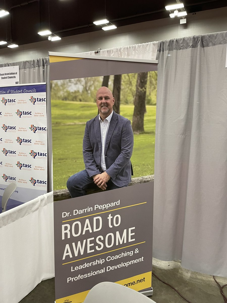ritapintavalle's tweet image. Look who I found @tassp1 in Booth 605! Come see @DarrinMPeppard do a Power Session at 1:00 in the exhibit hall today! #roadtoawesome #TASSP