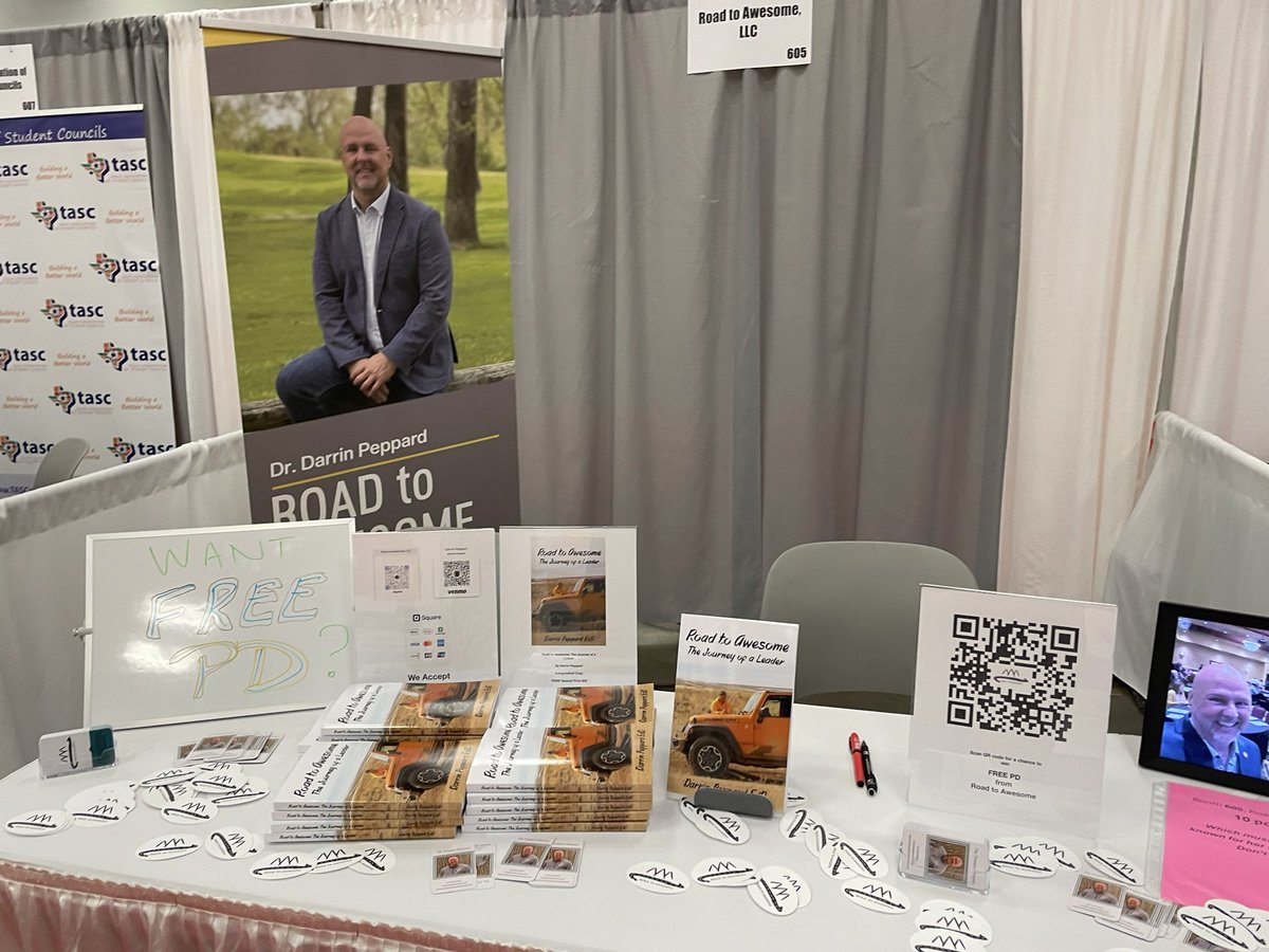 ritapintavalle's tweet image. Look who I found @tassp1 in Booth 605! Come see @DarrinMPeppard do a Power Session at 1:00 in the exhibit hall today! #roadtoawesome #TASSP
