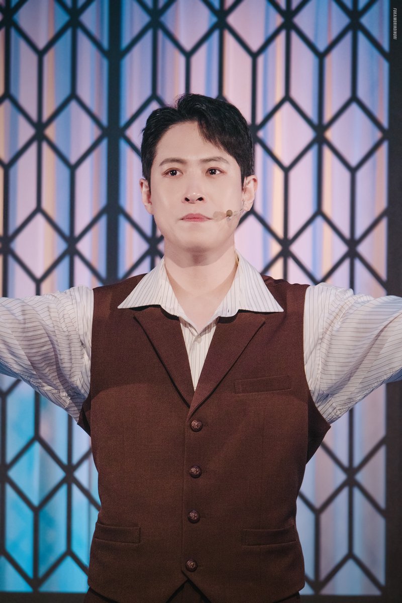 deepforest_wish's tweet photo. 📷 2024.6.12
뮤지컬 새벽의 입구에서 커튼콜
이형훈 배우님

#뮤지컬 #새벽의입구에서
#페데리코 #이형훈 https://t.co/tmAgu5IJIi