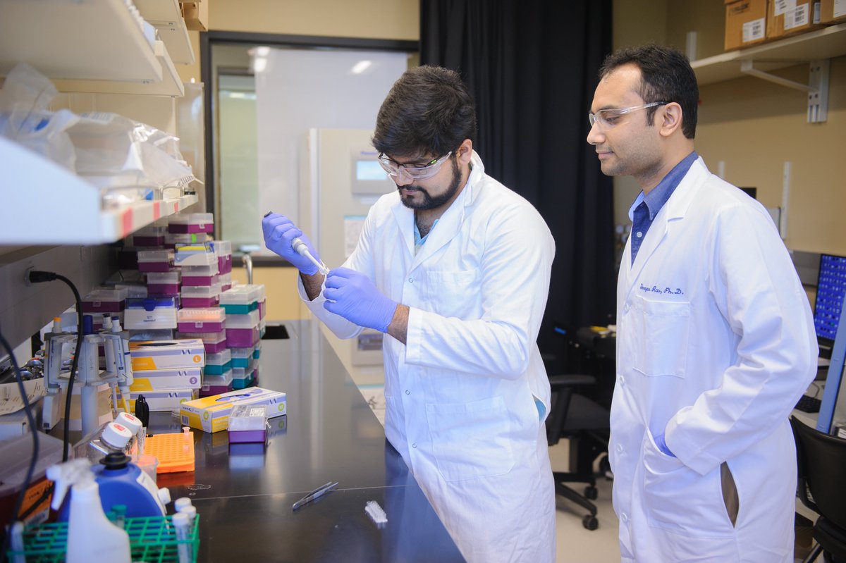 shelbyinst's tweet photo. Not a political science student? No worries! Shelby Scholars is open to all majors with 60+ credit hours. The Shelby Institute is interdisciplinary. Public health, for example, relies on policies to support health, prevent disease and ensure access to quality care. #ShelbyScholar https://t.co/5JcmYWSPSM