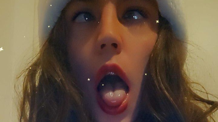 TrueExpose1's tweet photo. Sissy Angelina in her xmas oufit isn’t she adorable 😈
#sissy #crossdresser #slut #exposed #mtf https://t.co/1yiM4XNxJJ