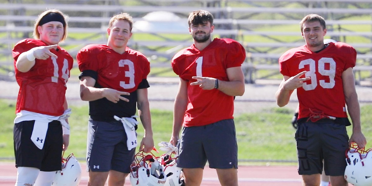 Get back on the field at our alumni football game, Saturday, Aug. 31! 🏈 We will be hosting a scrimmage against the current Central College Dutch football team to help them tune up for their upcoming season. Register by Sunday, June 30, to participate! 
 central.edu/alumni/events/