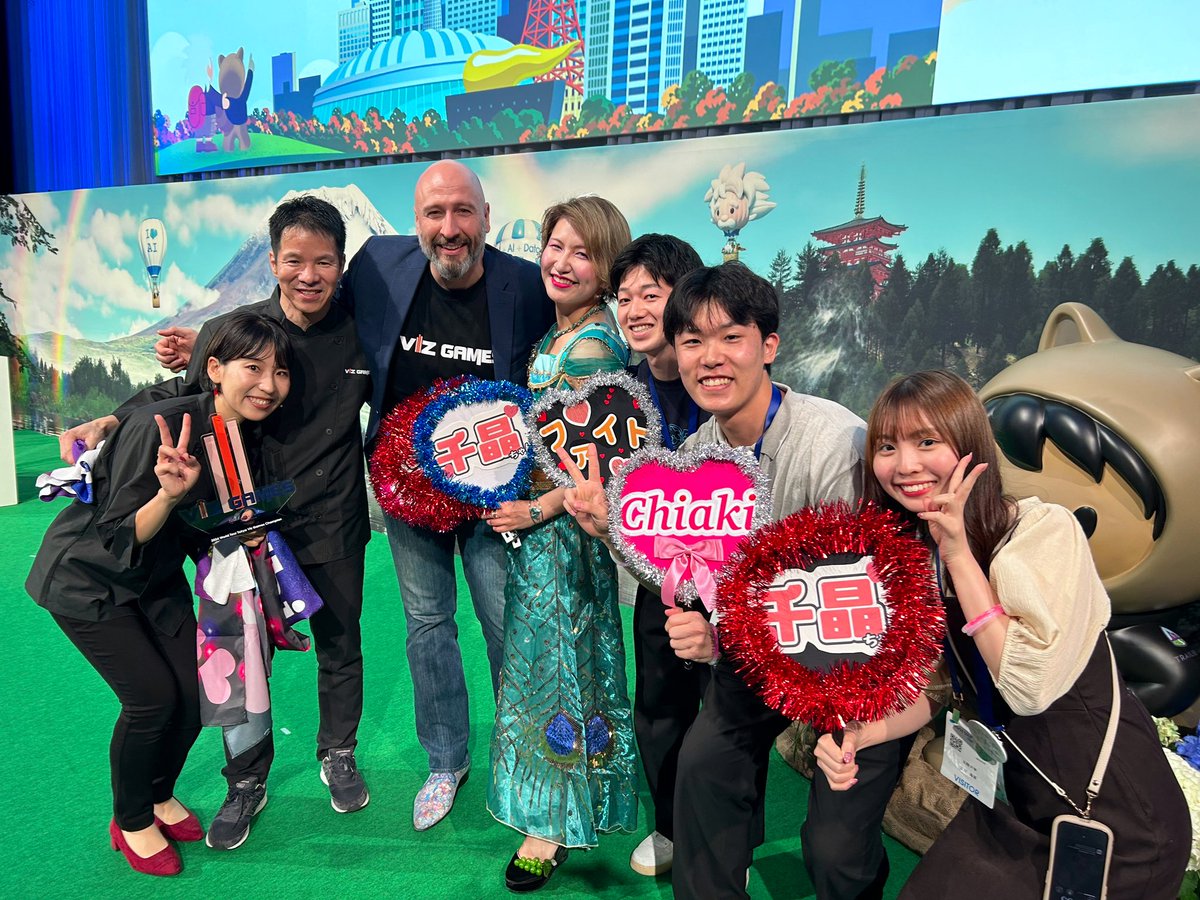 ruru__na24's tweet image. Tableau界隈のスゴい方達と📷❤️‍🔥❤️‍🔥✨
#SalesforceTour  #Tableau #VizGames
