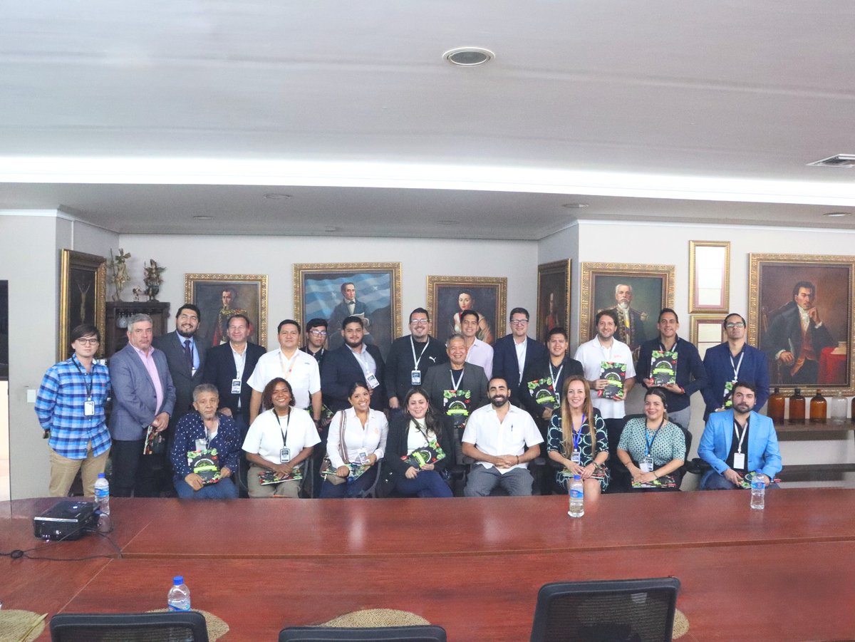 manexware's tweet photo. #TechBreakfast con Tour por las instalaciones de Poligráfica C.A. 

CITEC - Cámara de Innovación y Tecnología Ecuatoriana https://t.co/V6YUIbDYb5