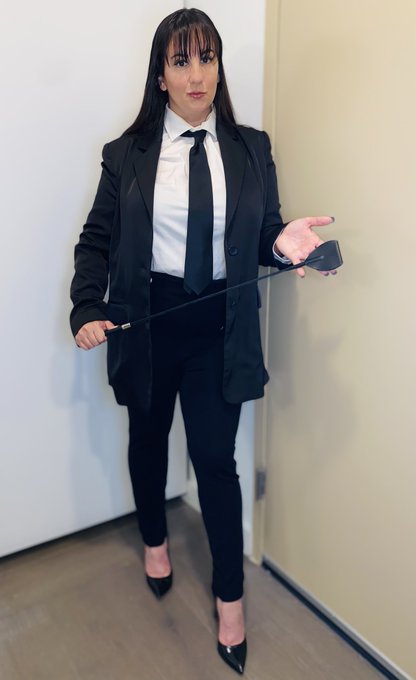 New session reviews have been posted on My website :  https://t.co/GWpdX2pppU  📖 📖 #mistressxena #nycdominatrix<a href="/tag/bossbitch"class="tags"><span>#bossbitch</span></a><a href="/tag/mistressxena"class="tags"><span>#mistressxena</span></a><a href="/tag/nycdominatrix"class="tags"><span>#nycdominatrix</span></a><a href="/tag/femd"class="tags"><span>#femd</span></a>