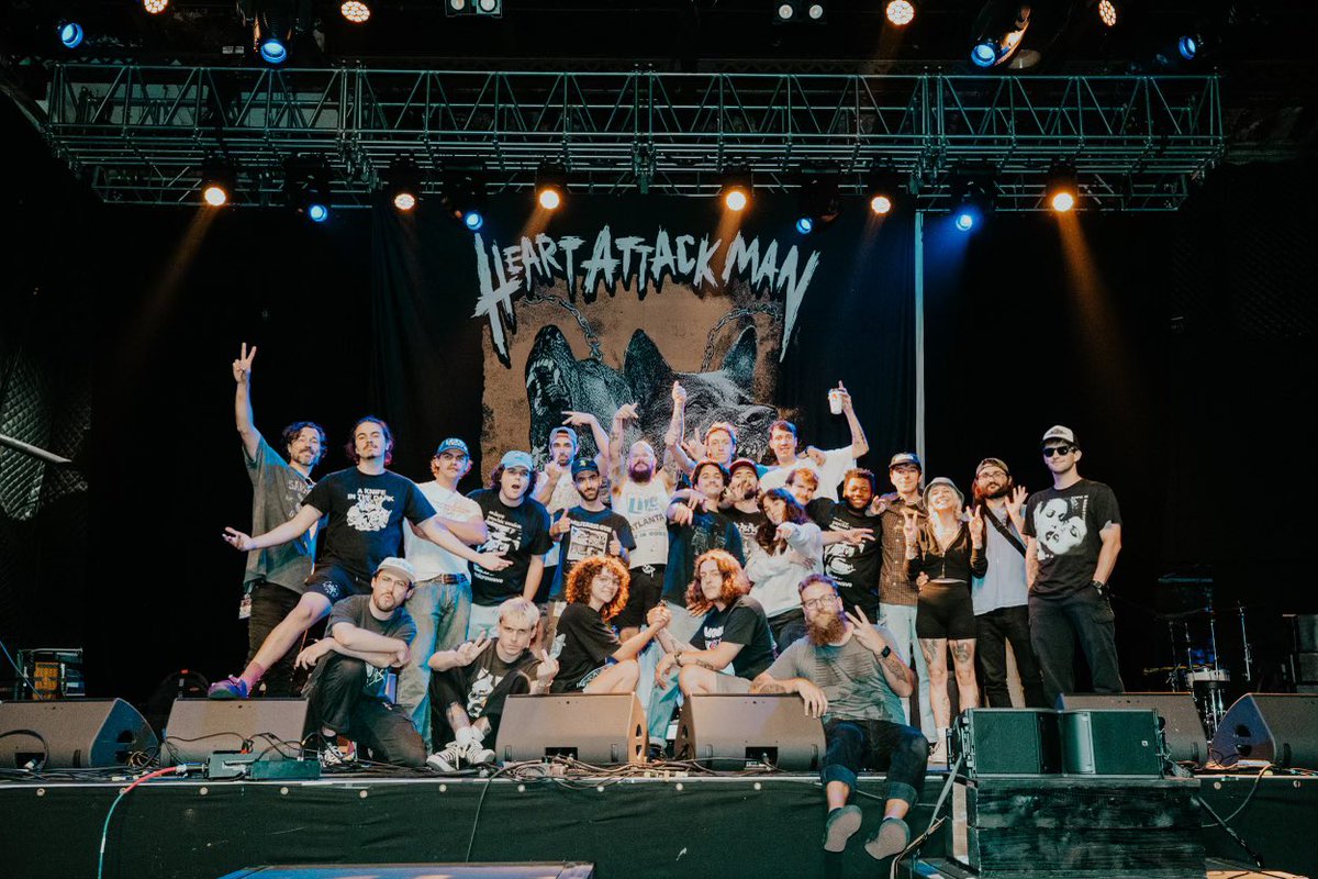 Microwave (@microwaveatl) on Twitter photo 
Had an unforgettable tour with <a href="/GAMIGANG/">Origami Angel</a>, <a href="/HeartAttackMane/">HEART ATTACK MAN</a>, and <a href="/carpooltunnelca/">Carpool Tunnel</a>. Thank you to everyone who made it out to a show.
📸: <a href="/desotophoto/">elena</a> 
Had an unforgettable tour with <a href="/GAMIGANG/">Origami Angel</a>, <a href="/HeartAttackMane/">HEART ATTACK MAN</a>, and <a href="/carpooltunnelca/">Carpool Tunnel</a>. Thank you to everyone who made it out to a show.
📸: <a href="/desotophoto/">elena</a>
