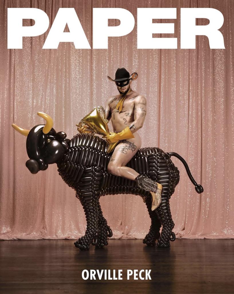 honeybeesboy's tweet image. (louder than anyone else) HELLO!!!!

also, ed like this! ED LIKE THIS!