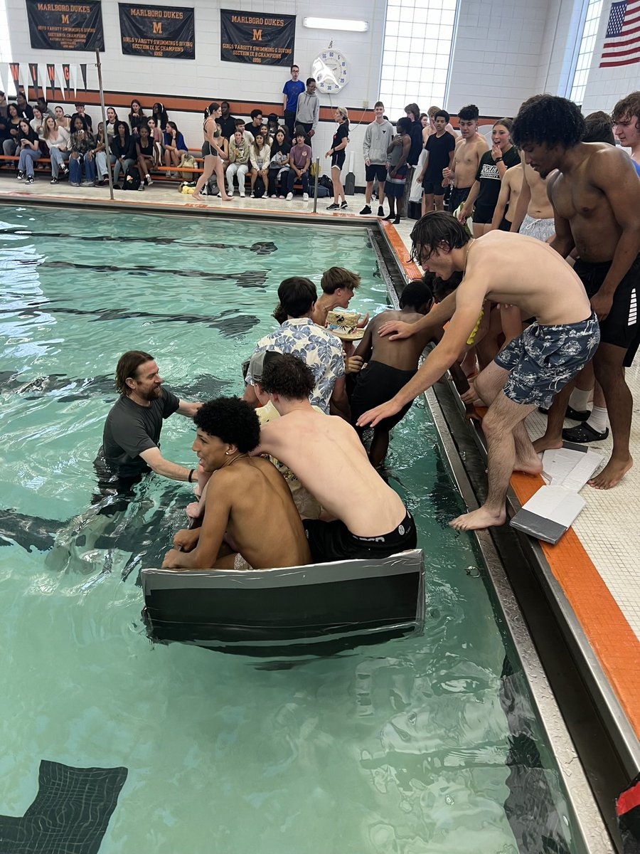 MHSEngineering1's tweet photo. A huge thank you to all companies who helped make our corrugated boat competition between our school and Valley Central High School! Both sets of engineering classes truly learned the design and implementation process in addition to fluid dynamics! @marlborosd @HVmanufacturing https://t.co/uMmC8kwBZn