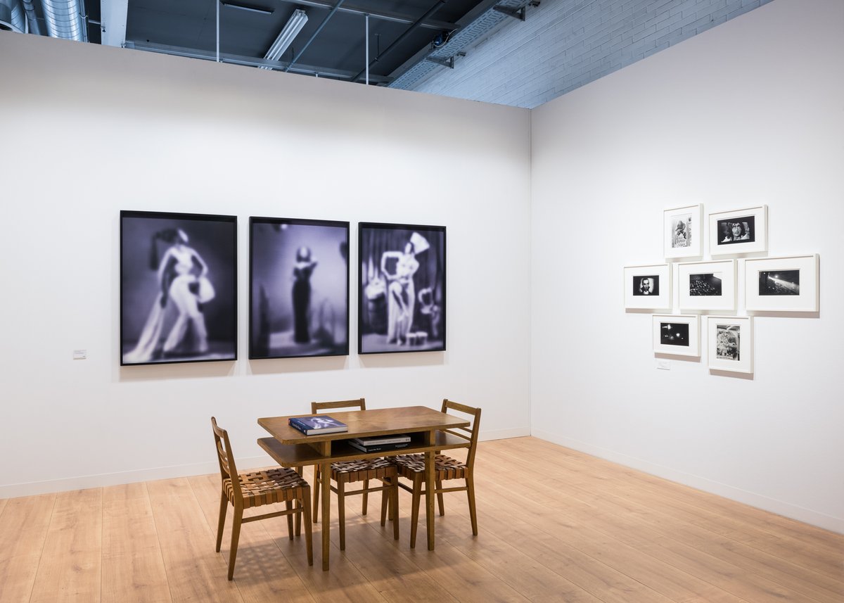 FraenkelGallery's tweet photo. Join Fraenkel Gallery at #ArtBasel this week in Booth A13. The fair is open to the public June 13-16. ⚡️

→ Explore an extended selection of highlights on view at the fair: https://t.co/0B2PYAp1yj https://t.co/1w7hqOd6pU