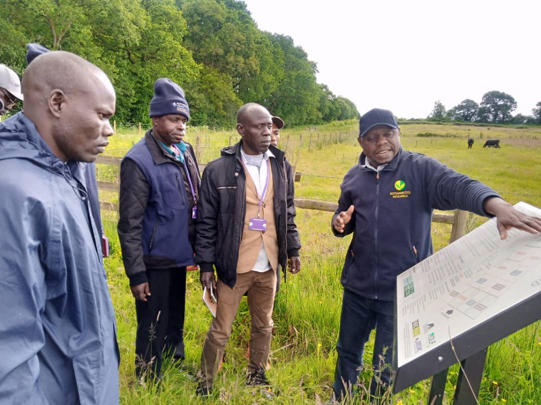 jordanarivero's tweet photo. My team and I hosted this incredible @MarshalPapworth group yesterday at @Rothamsted   as part of the @GlobalFarmPlatf initiative. 
We are delighted to contribute to the development of these professionals who are working towards a more sustainable African continent. https://t.co/Gtabuo9yWk