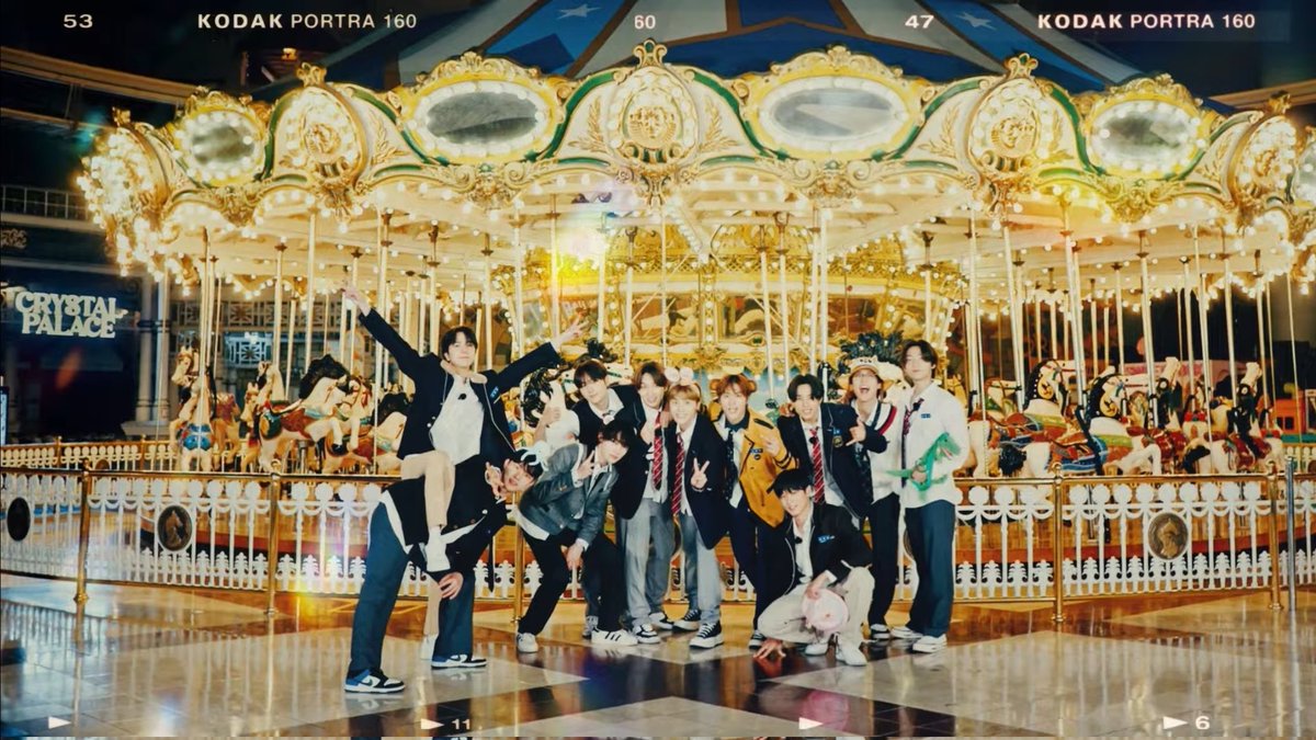 kaia kinda ia- tweet media