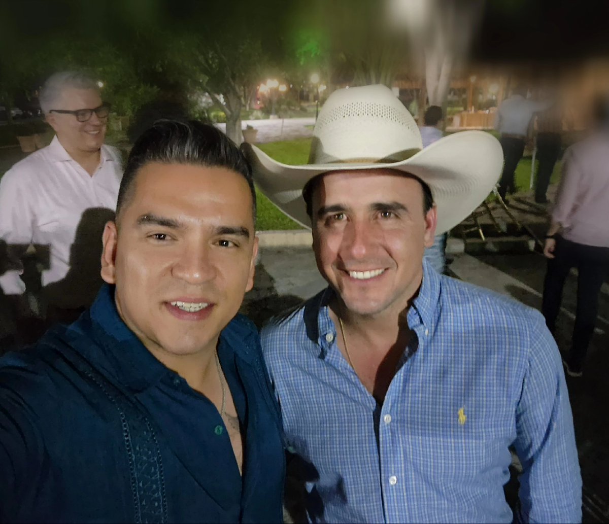 Feliz cumpleaños mi querido amigo Gobernador <a href="/manolojim/">Manolo Jiménez Salinas</a> mis mejores deseos para ti hoy y siempre. Fuerte abrazo con afecto! 🫶🏻