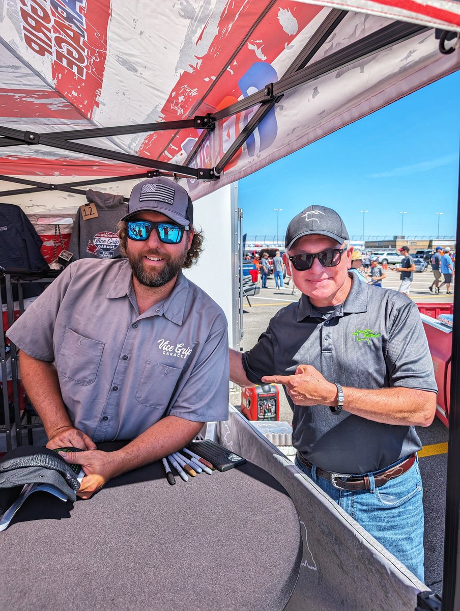 thebullsnot's tweet photo. We finally met. Got to shake hands with Derek of Vice Grip Garage yesterday at the Hot Rod Power Tour 2024 in Nashville, Tennessee. Great guy with a true love of classic cars. Jump over to YouTube and catch his shows. BullSnot proud brother! #justaskforit #bullsnot https://t.co/b3zFlw6PzJ