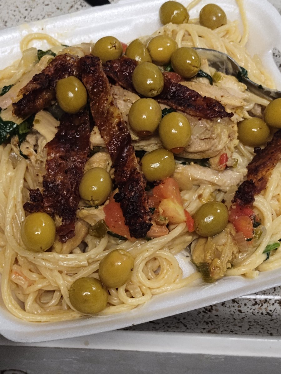 Pyepye4's tweet image. I'm just cooking