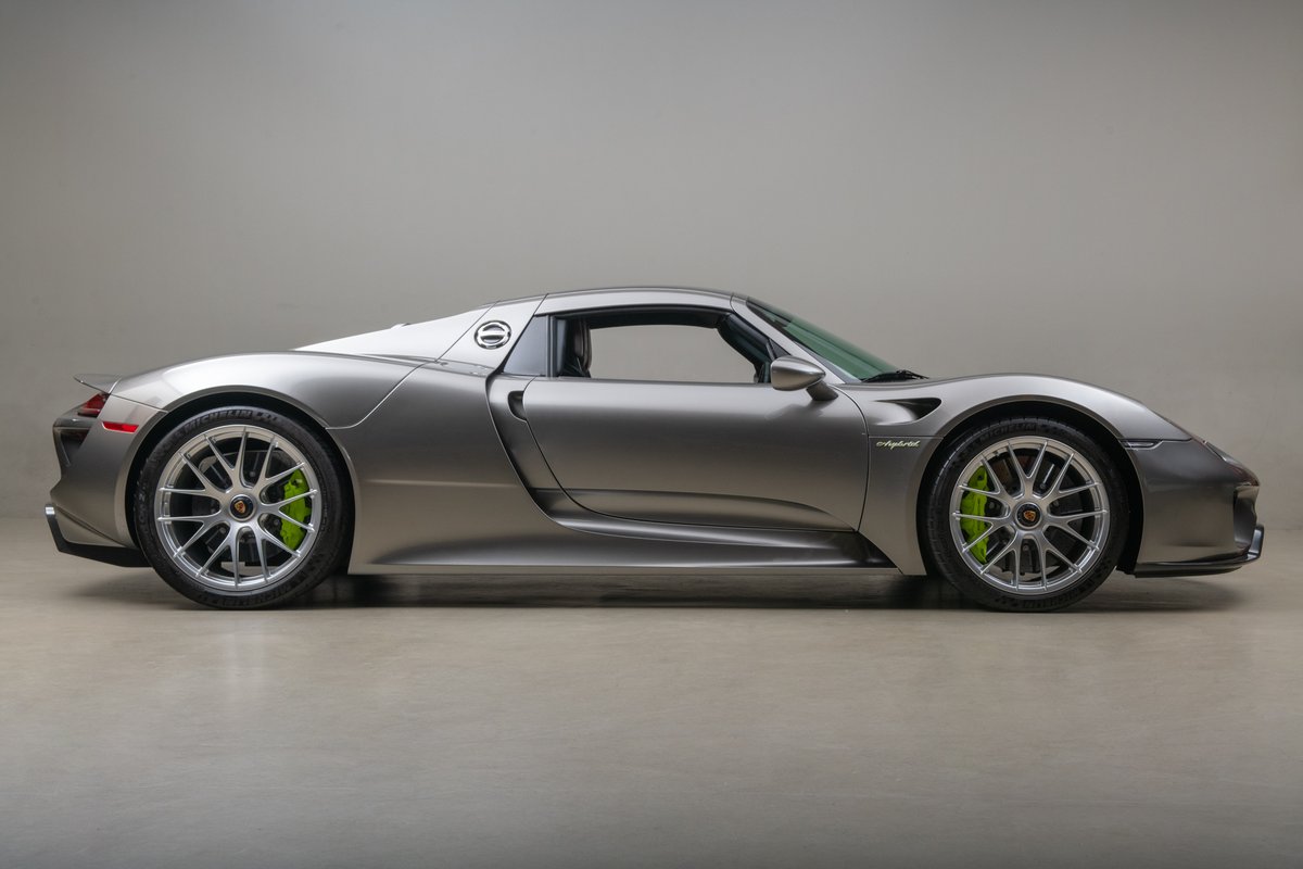 Exotic Car List tweet media