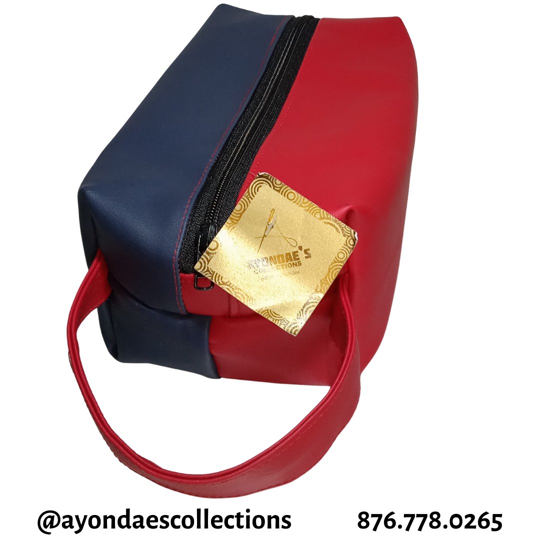 ayondaes's tweet photo. Keep your grooming gear perfectly organized with our durable and stylish dopp bag. 
A must-have for every man who appreciates quality and functionality.

https://t.co/GhWsbXcKBO

#bags #declutter #organizedlife #getorganized #leatherbag #organizing #shoulderbag #totebag #purse https://t.co/Ob2CPWNU3O
