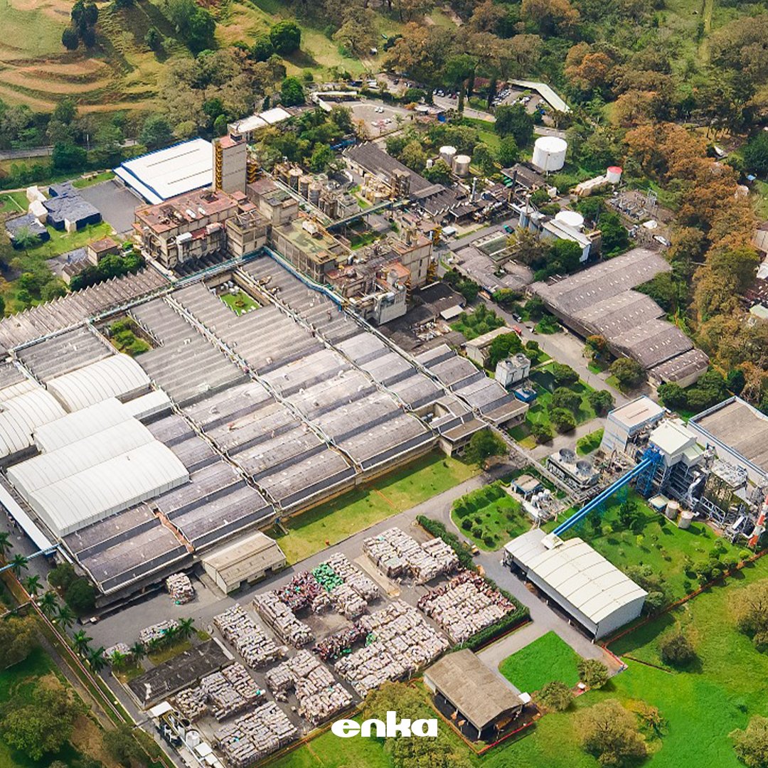 EnkaColombia's tweet photo. 🔄🌟 Esta ha sido nuestra evolución desde los primeros días hasta la actualidad. Nuestro compromiso con la alta tecnología y la innovación continúa siendo parte de nuestros cimientos 💼🌿
#Reciclaje #EconomíaCircular #Sostenibilidad #Innovación #AltaTecnología https://t.co/gxLjyMT8aw