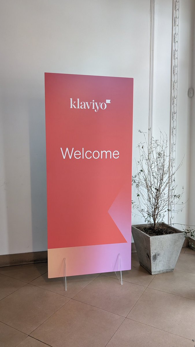 vensyprops's tweet photo. Excited to learn today! #KlaviyoConnect https://t.co/8iUj4hL0e9