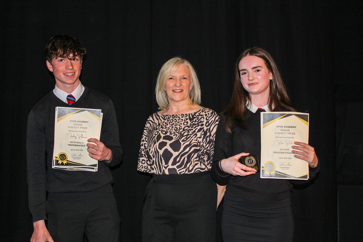 We are very proud to share with you all some of the stars of 2023-2024 English and Languages.
These wonderful young people were rewarded for their hard work in N5 Spanish, N5 French, N5 English, Higher English and NPA Level 6 Journalism. A joy to know and fantastic to teach.