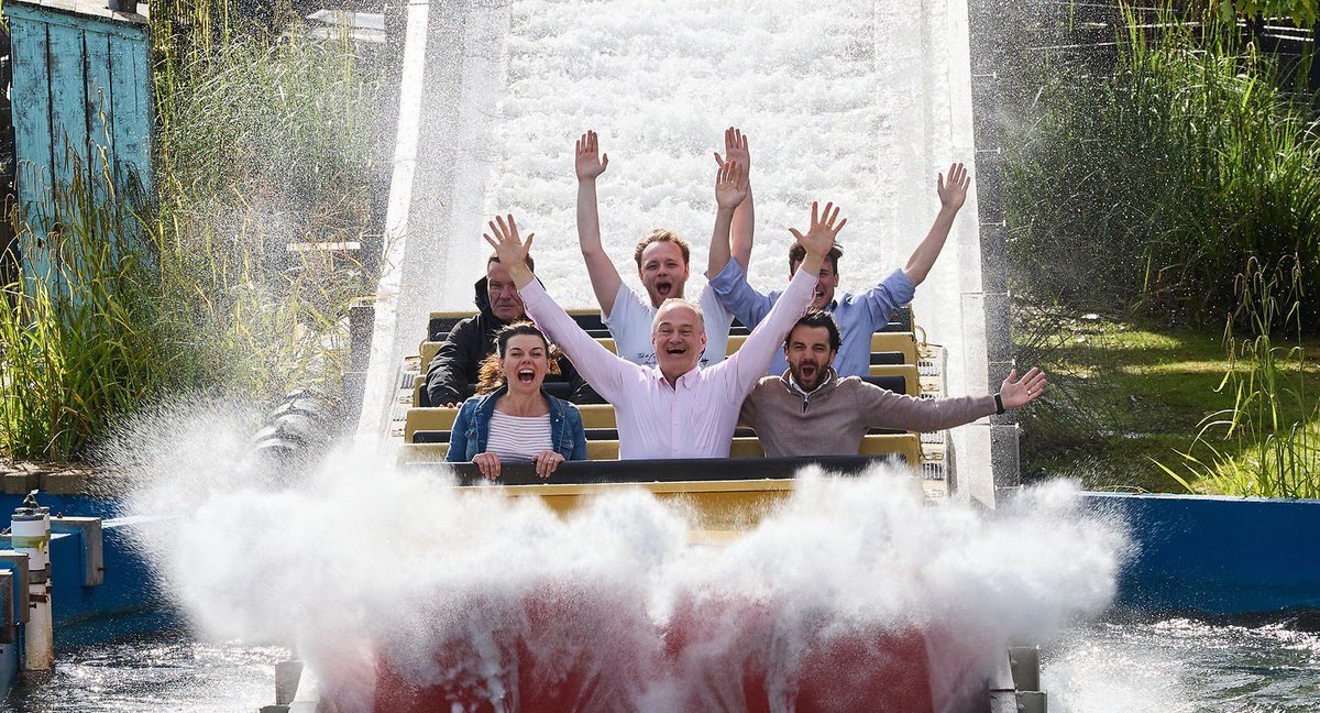emsie40's tweet photo. 4: Tidal Wave - I guarantee this was the last ride Ed went on. It is not your run of the mill log flume. Oh no. You are fully engulfed by the wave https://t.co/GsrpVwCu6l
