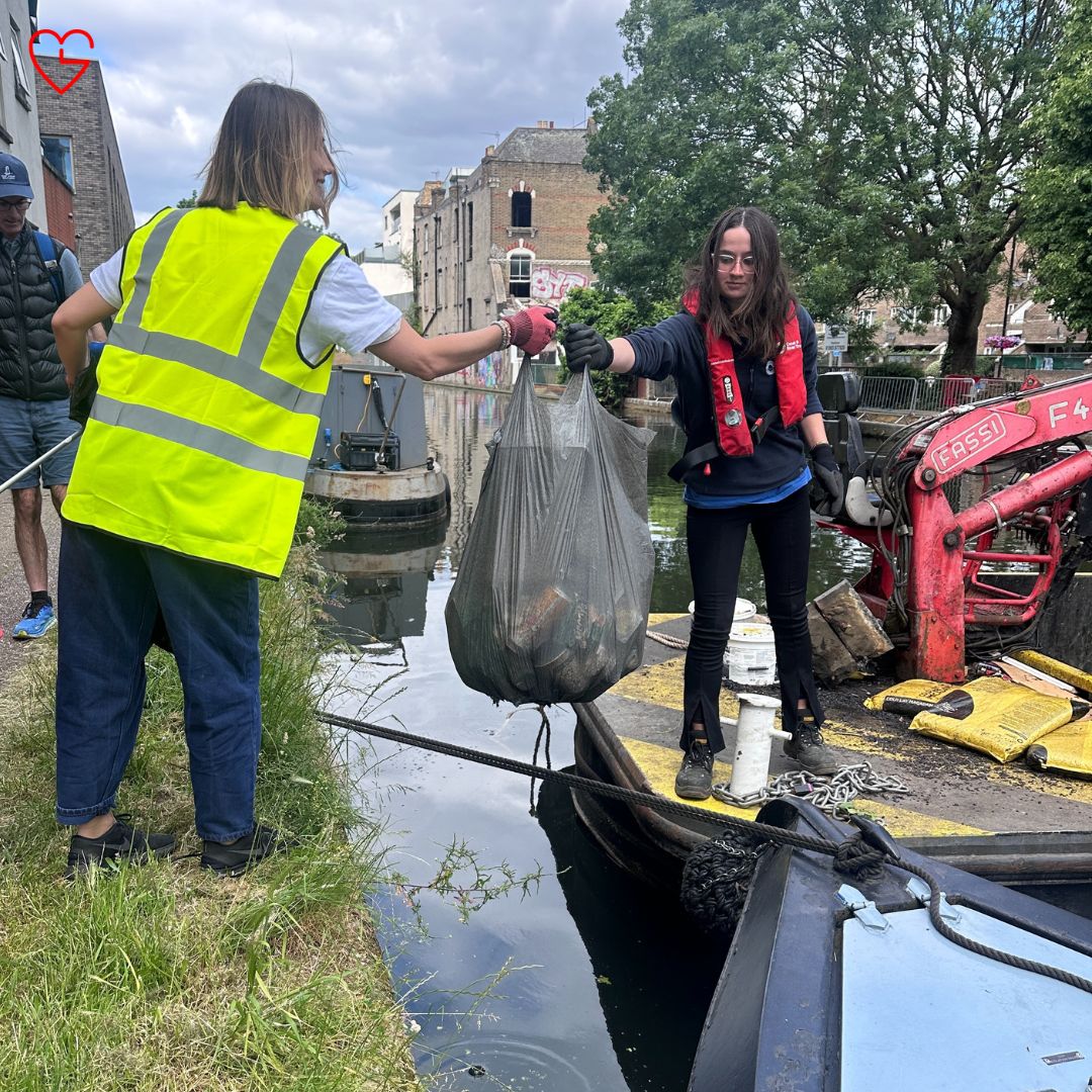 TimeGivers tweet media