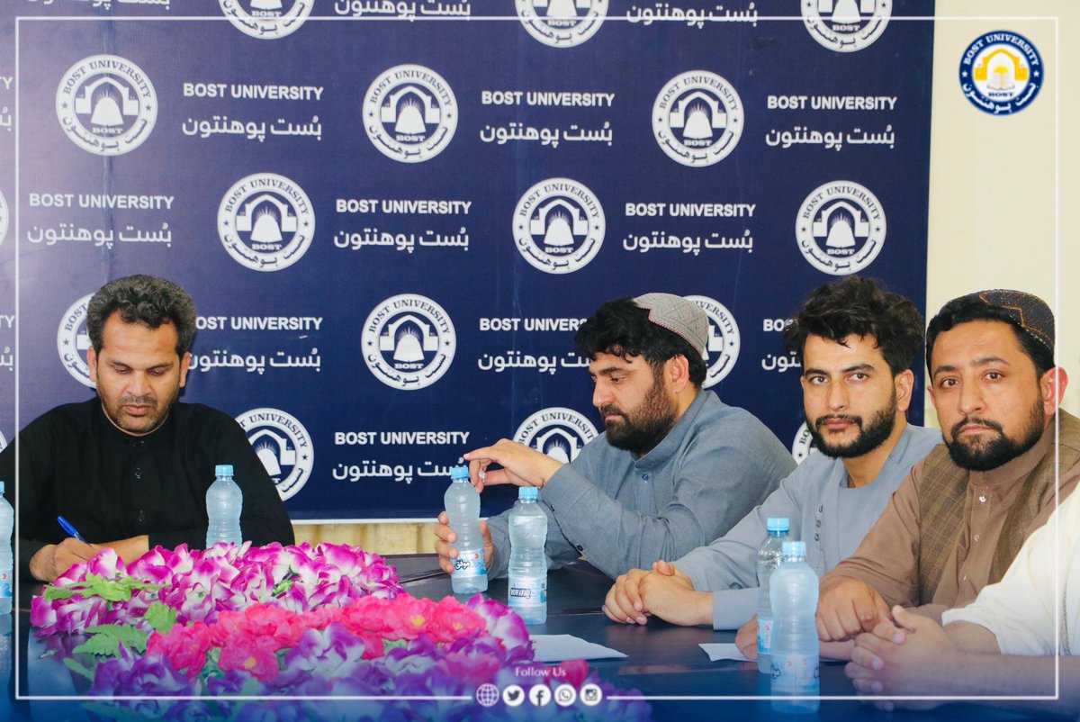 bostuniversity's tweet photo. د بُست پوهنتون د حقوق او سیاسي علومو پوهنځی له خوا د ماشومانو د کار پر وړاندي د مبارزې نړیواله ورځ د کنفرانس په جوړولو سره ولمانځل سوه چي د یاد پوهنتون علمي مرستیال ،مالي او اداري مرستیال ،د پوهنځيو رئیسانو او اداري کارکوونکو ګډون درلود.

#bostuniversity https://t.co/YYJI52uPlP